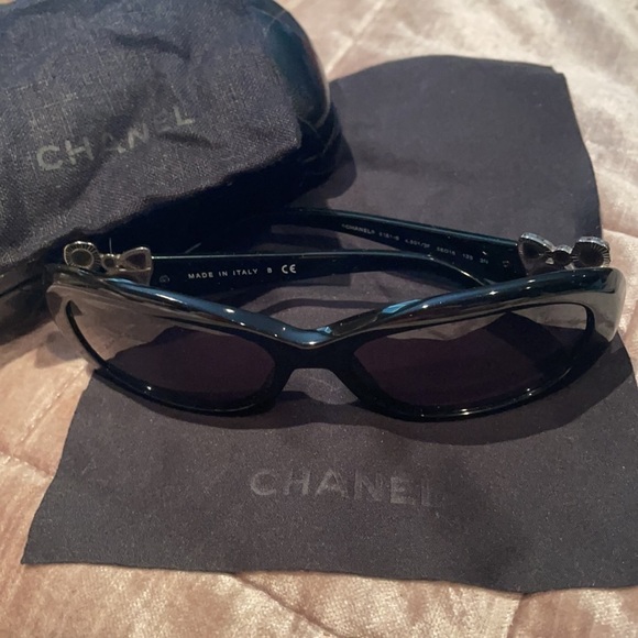 Chanel Gemstone Embellished Sunglasses - Picture 13 of 17